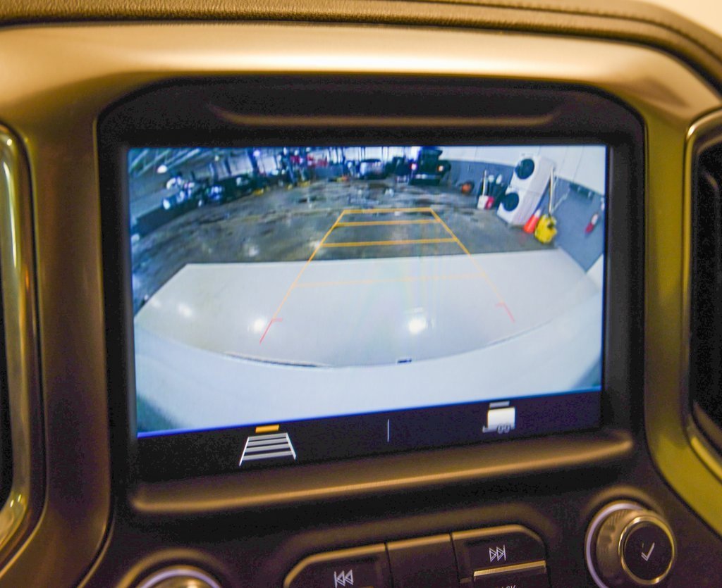 Used 2021 Chevrolet Silverado 1500 RST image 20