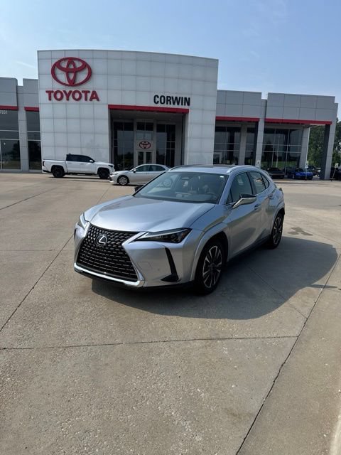 Used 2026 Lexus UX 300h AWD w/ Accessory Package (2T) image 8