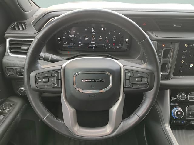 Used 2022 GMC Yukon XL Denali RWD image 11