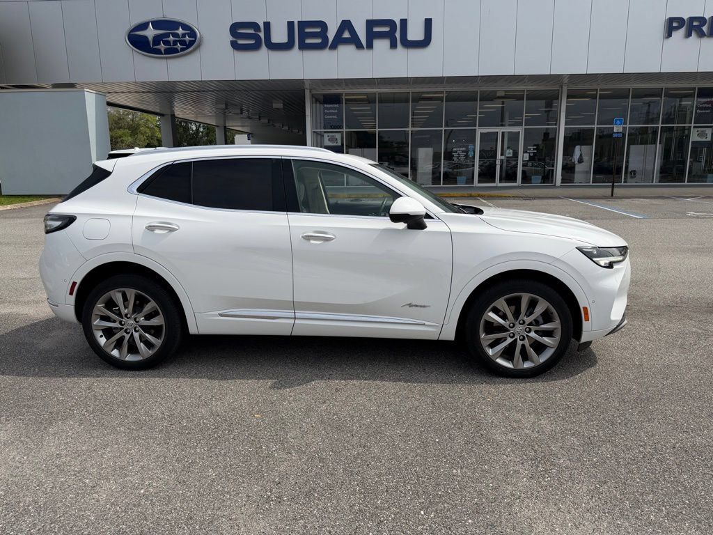 Used 2022 Buick Envision Avenir w/ Technology Package II FWD video 2