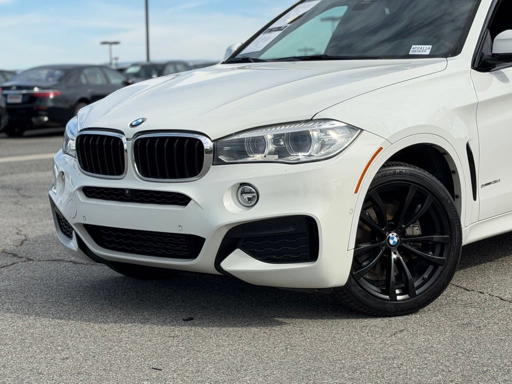 Used 2018 BMW X6 sDrive35i w/ M Sport Package RWD image 3
