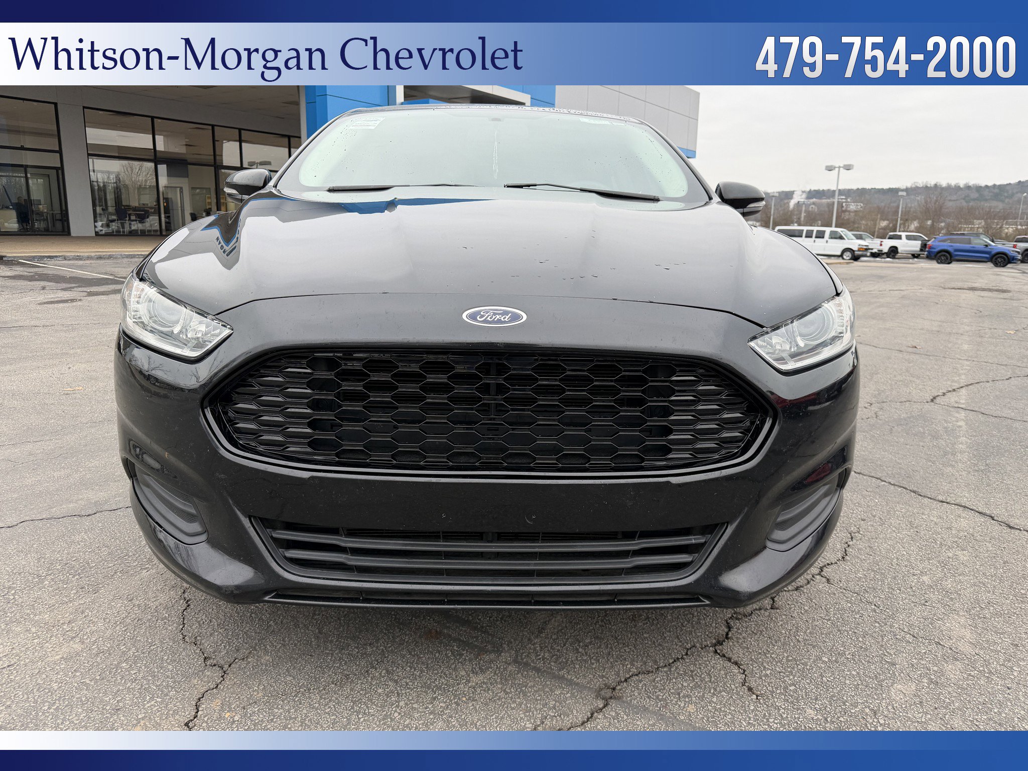 Used 2016 Ford Fusion SE image 2