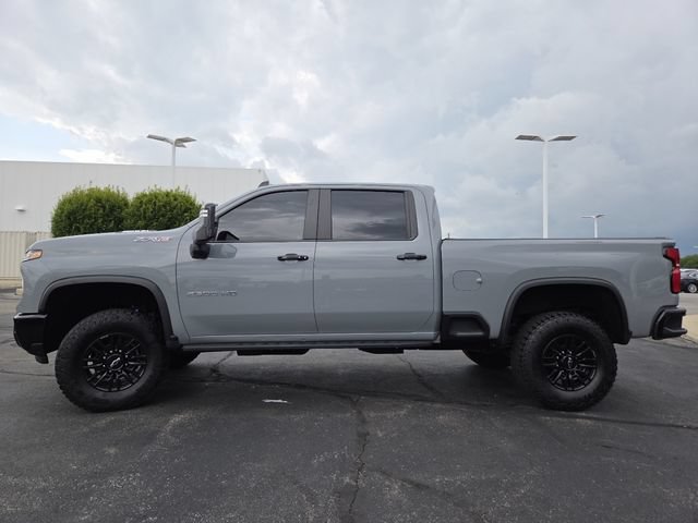 Used 2025 Chevrolet Silverado 2500 ZR2 w/ Technology Package AWD/4WD image 16
