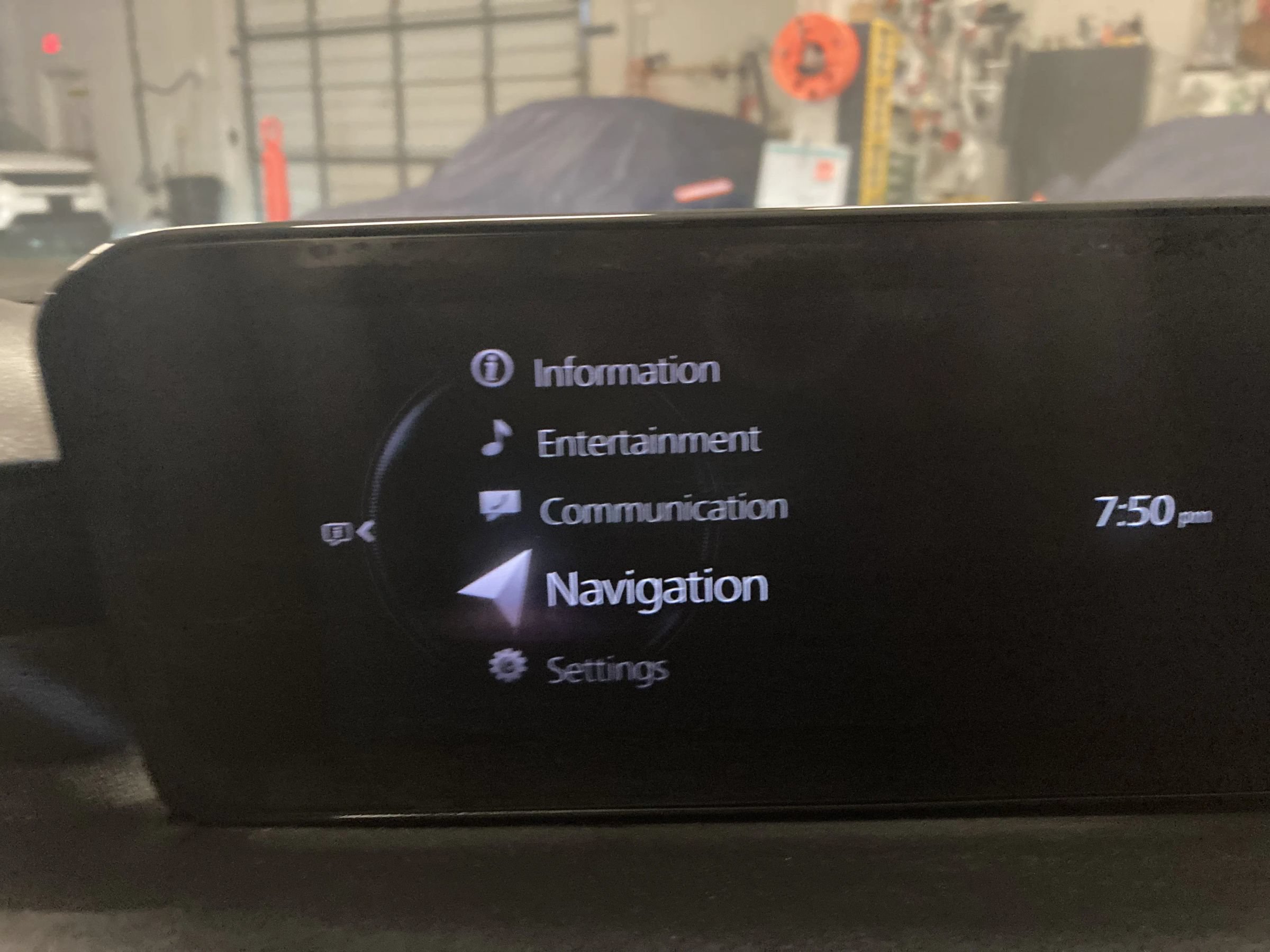 Used 2019 MAZDA MAZDA3 Hatchback w/ Premium Package FWD image 28