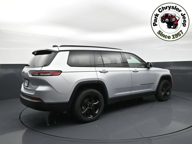 Used 2023 Jeep Grand Cherokee L Laredo AWD/4WD image 6