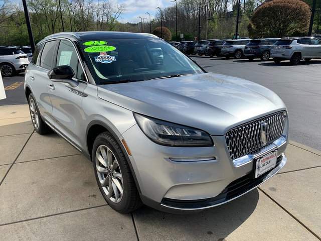 Certified 2022 Lincoln Corsair AWD w/ Premium Package image 9