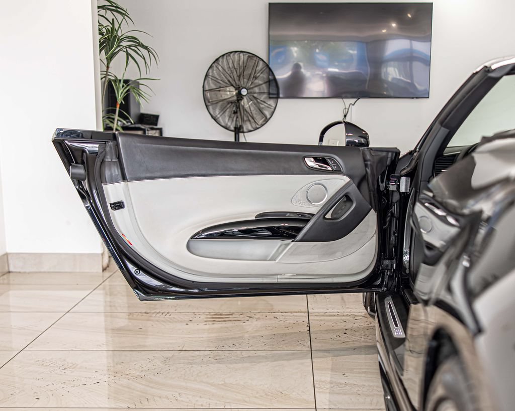 Used 2012 Audi R8 V10 AWD/4WD image 32