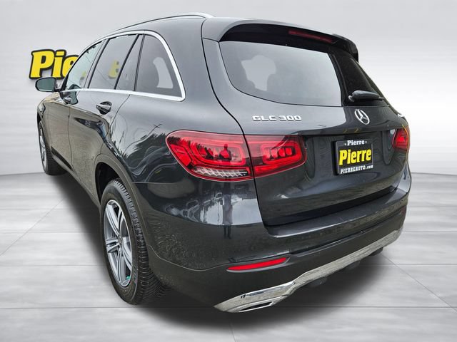 Used 2020 Mercedes-Benz GLC 300 4MATIC image 3