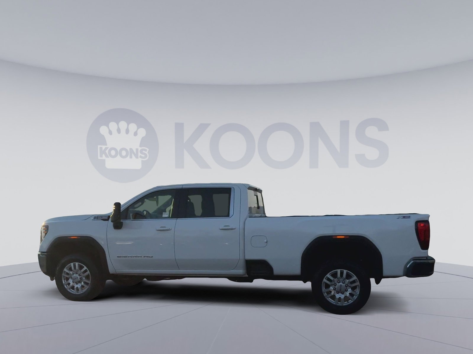 Used 2024 GMC Sierra 3500 SLE image 8