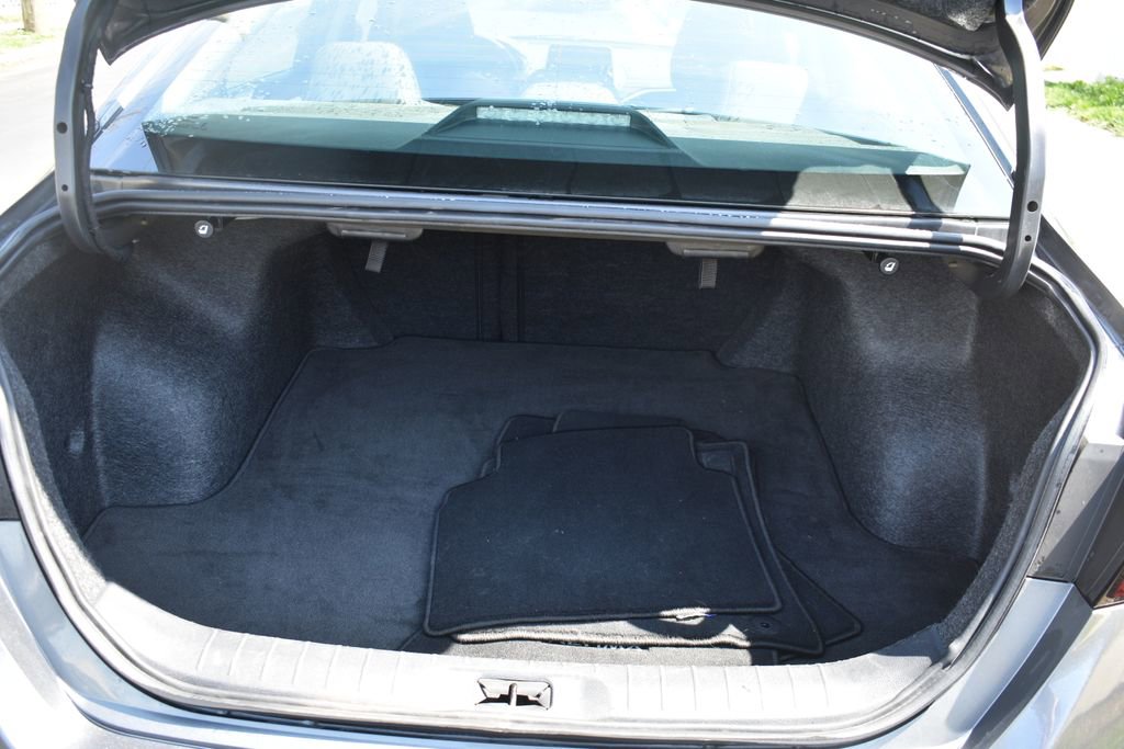 Used 2025 Nissan Altima 2.5 SV image 34