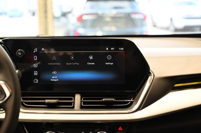 New 2026 Chevrolet Trax LT w/ Driver Confidence Package FWD image 15