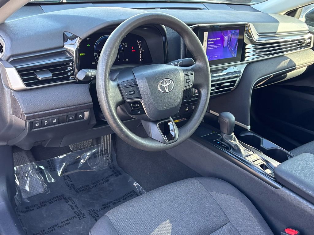 Certified 2025 Toyota Camry LE image 17