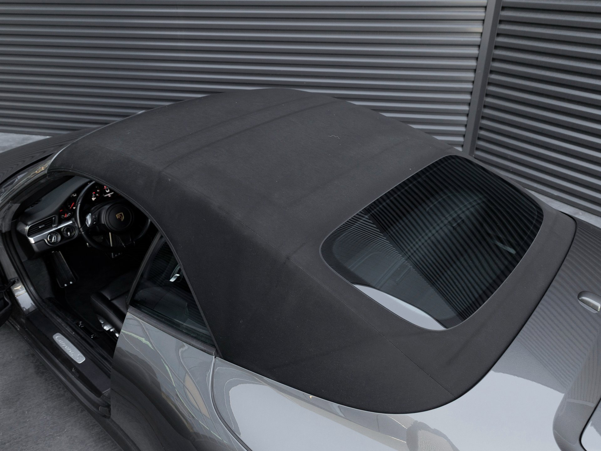 Used 2016 Porsche 911 Carrera S image 13