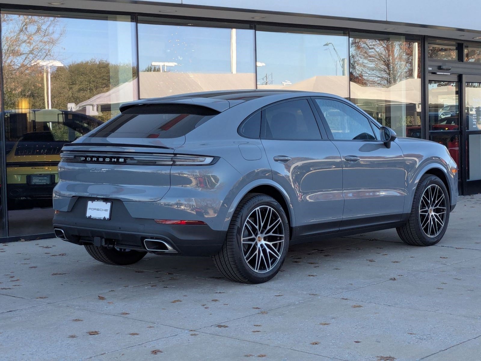 New 2026 Porsche Cayenne Coupe image 9