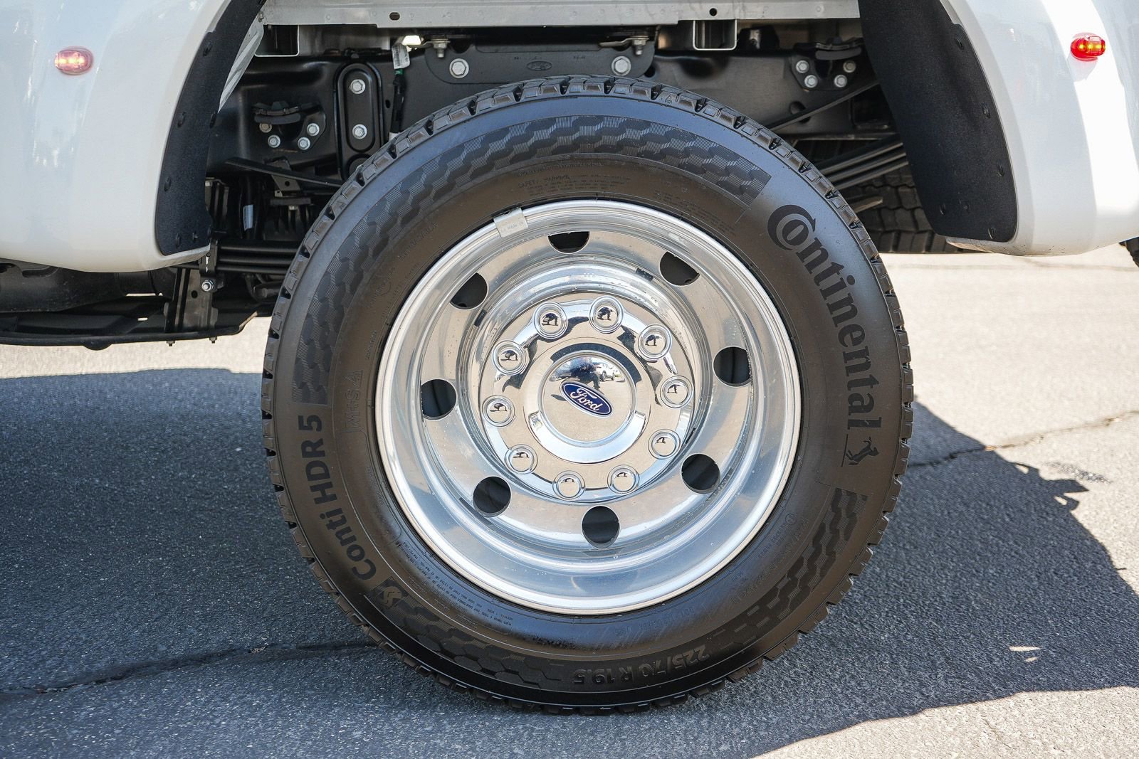 Used 2025 Ford F450 Platinum w/ Platinum Plus Package AWD/4WD image 10