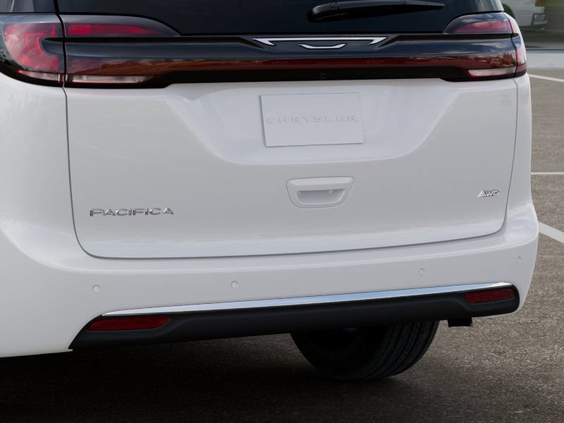 New 2027 Chrysler Pacifica Select AWD/4WD image 13