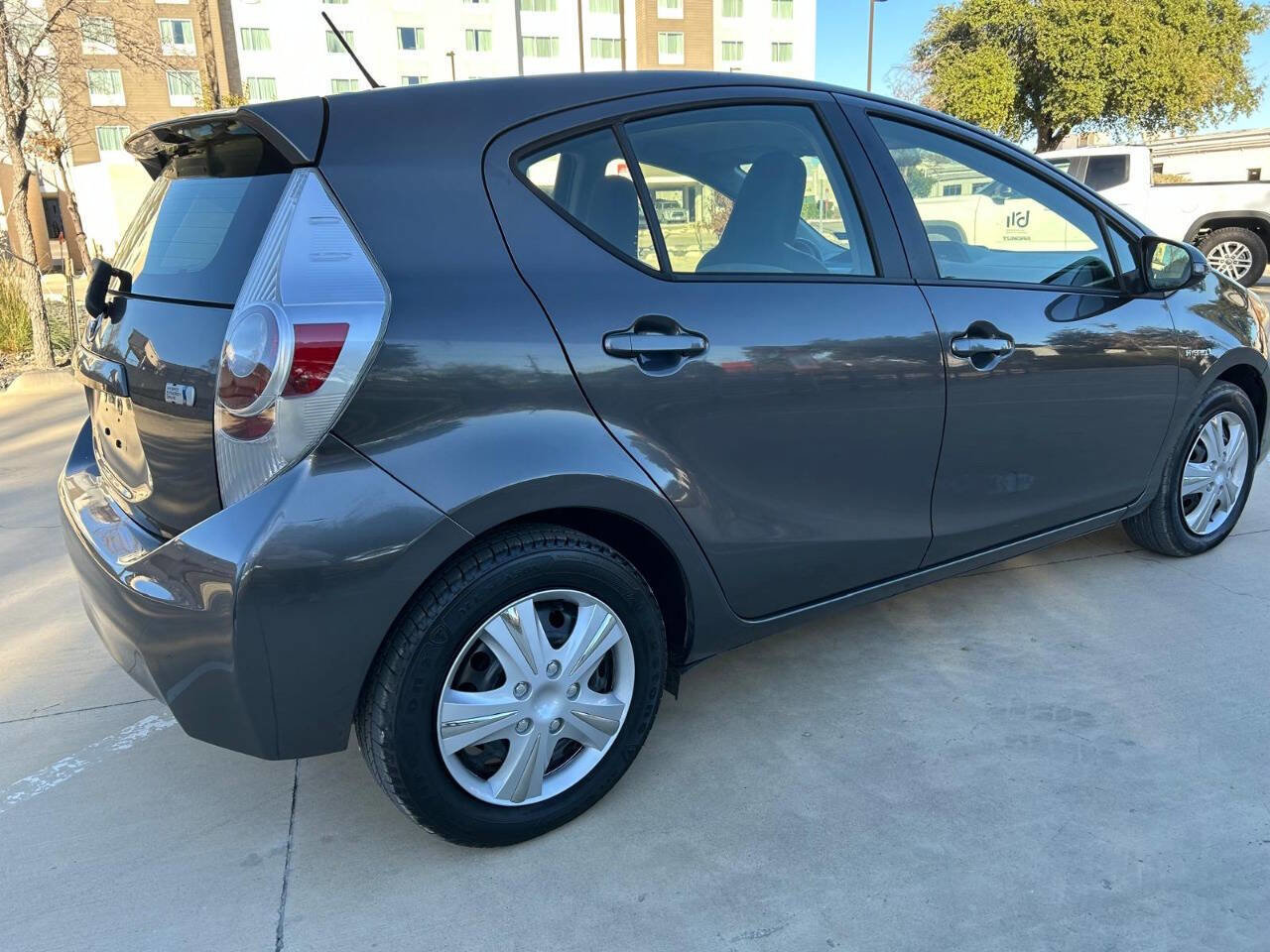 Used 2012 Toyota Prius C One image 10