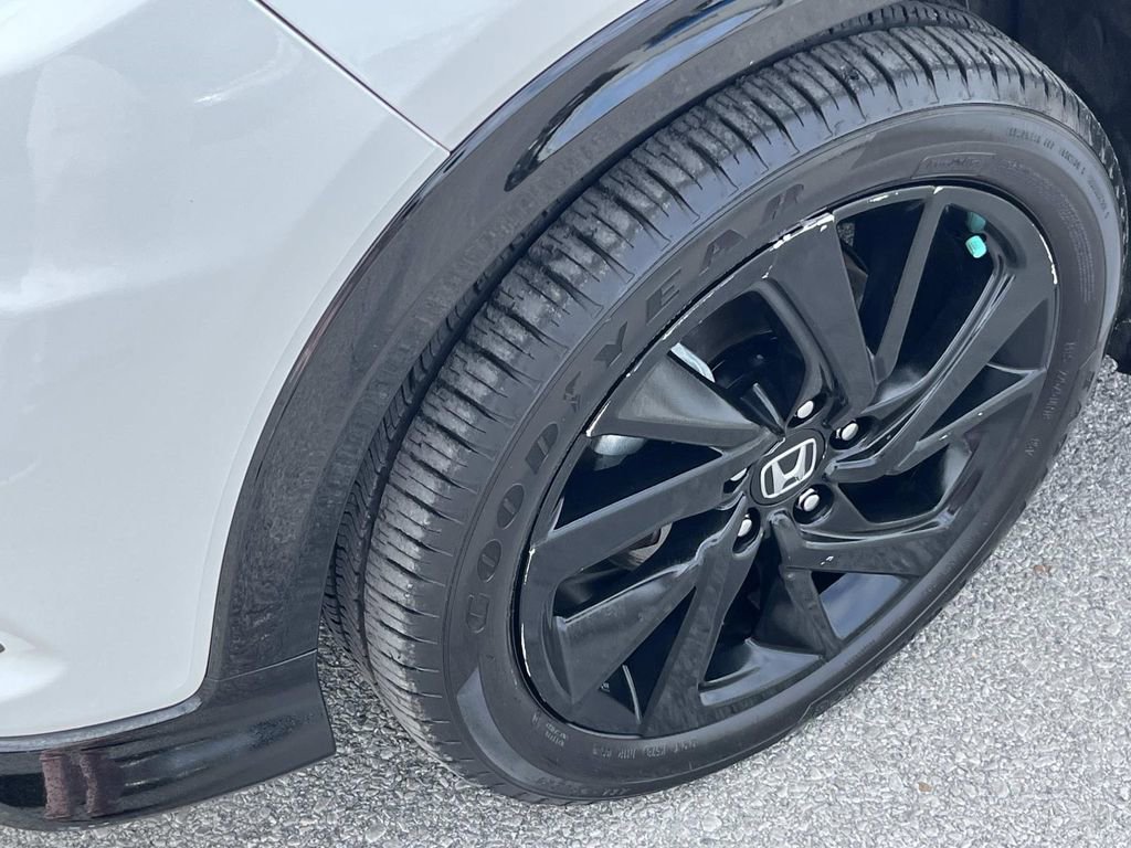 Used 2021 Honda HR-V Sport image 9