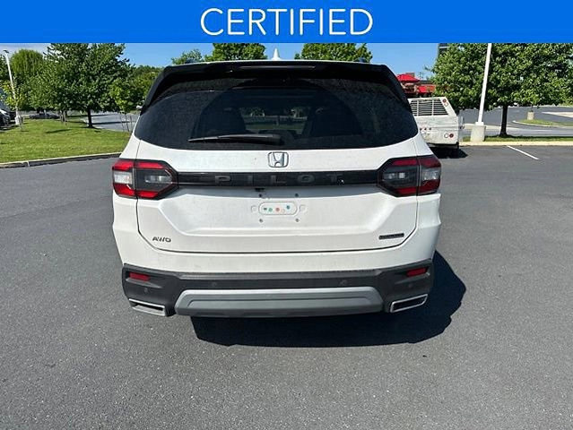 Certified 2023 Honda Pilot Touring image 6
