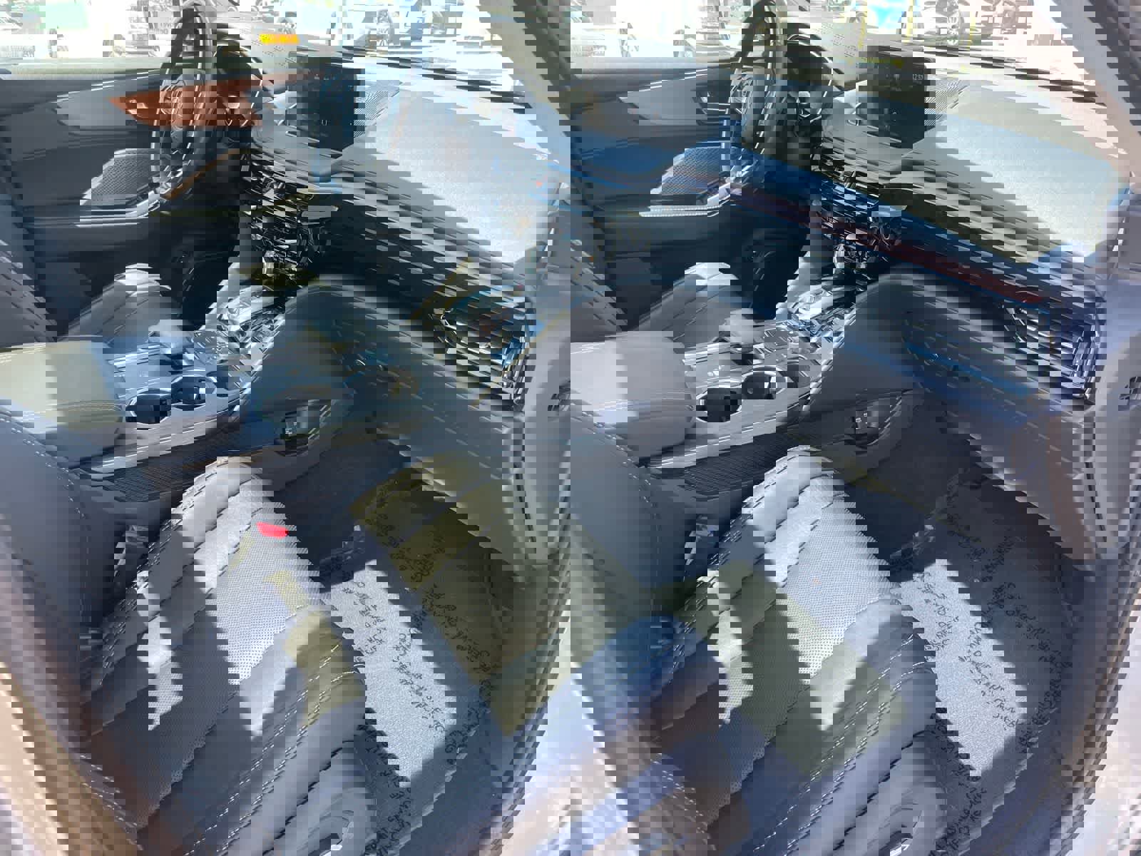 Used 2022 Acura MDX SH-AWD w/ Technology Package image 22