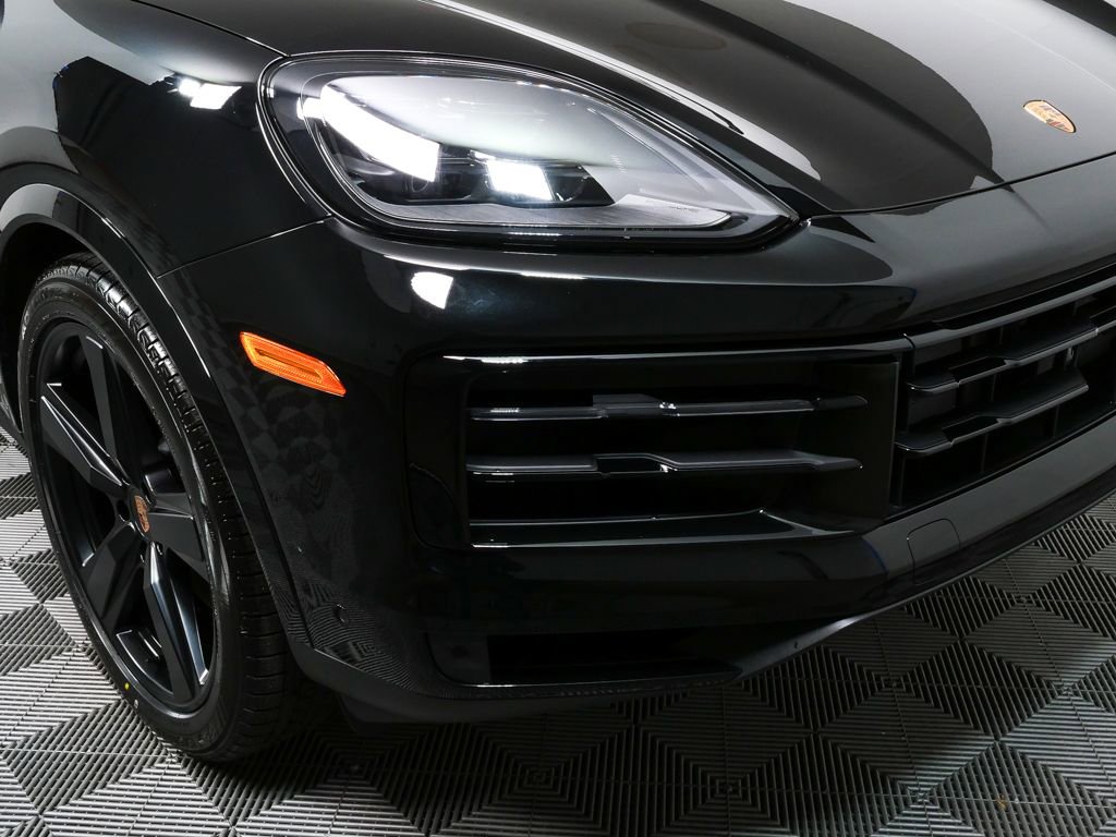 New 2026 Porsche Cayenne Coupe image 38