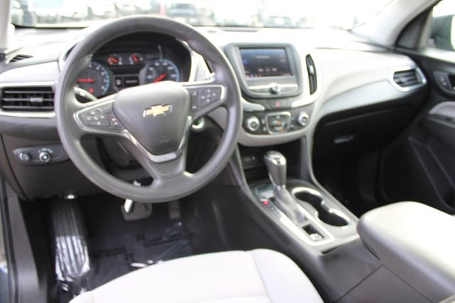 Used 2021 Chevrolet Equinox LS image 12