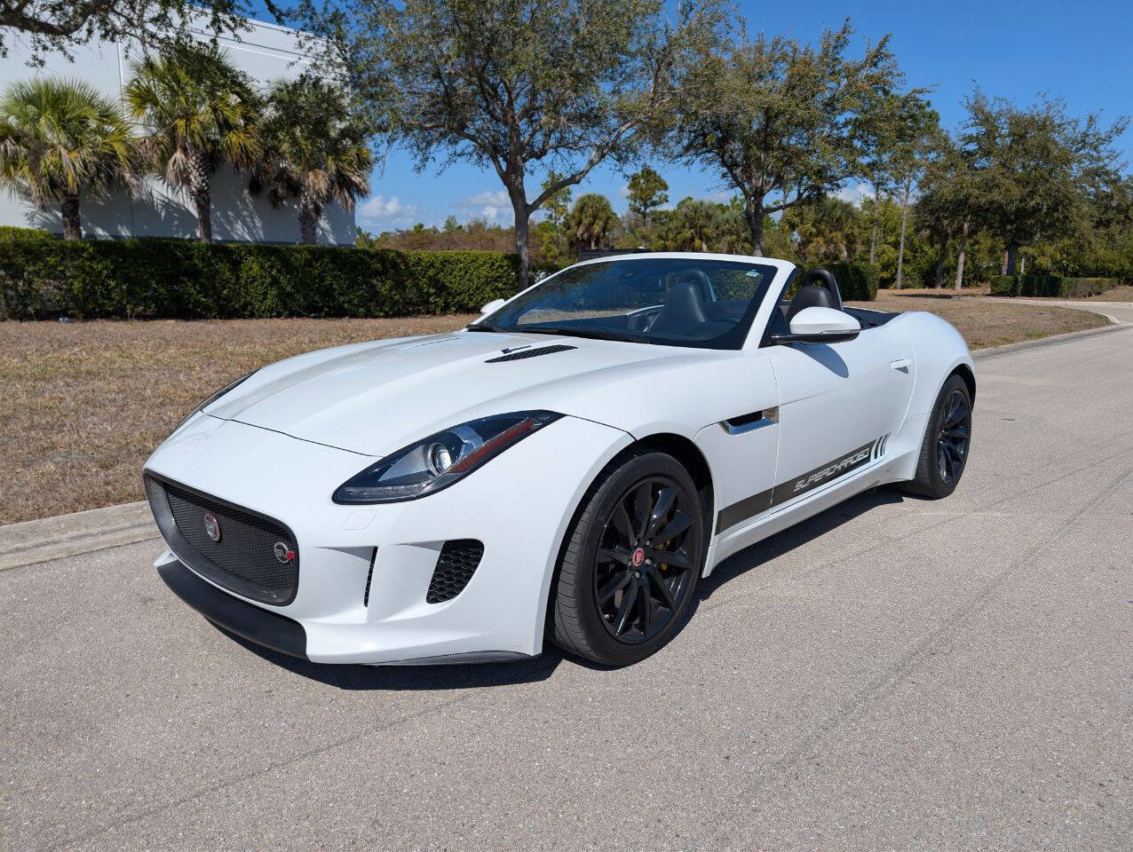 Used 2016 Jaguar F-TYPE Convertible image 2