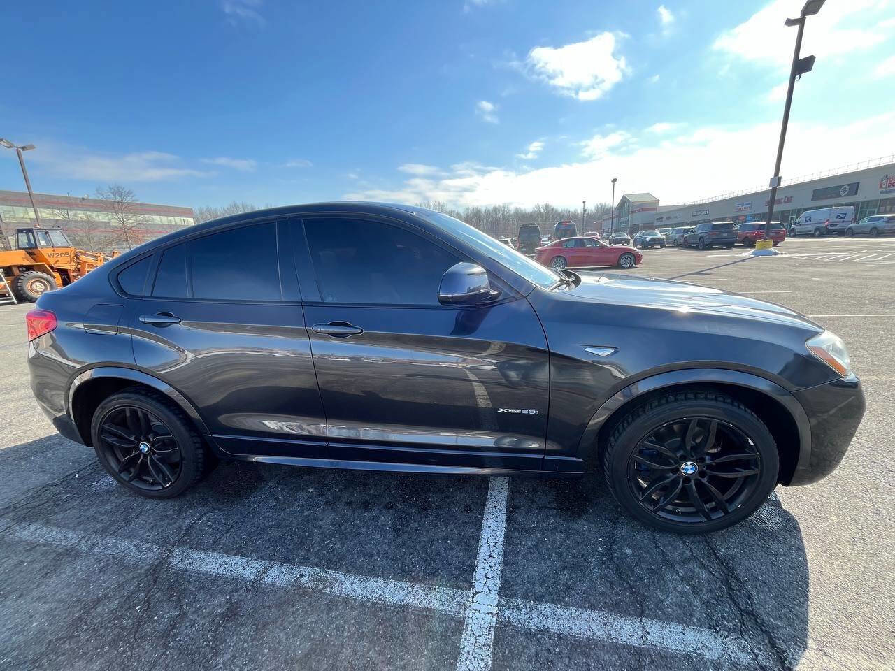 Used 2017 BMW X4 xDrive28i AWD/4WD image 7
