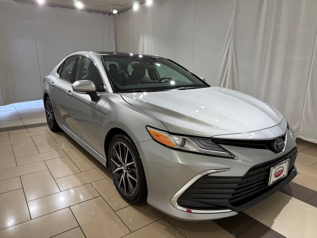 Certified 2023 Toyota Camry XLE w/ Cold Weather Package AWD/4WD image 7