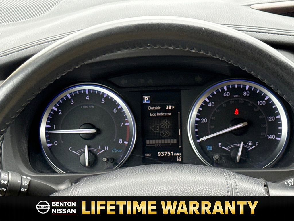 Used 2019 Toyota Highlander XLE image 16