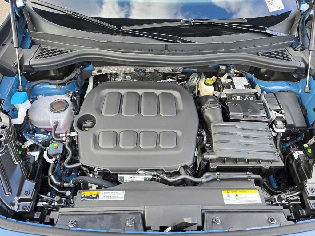 New 2026 Volkswagen Tiguan SE image 12