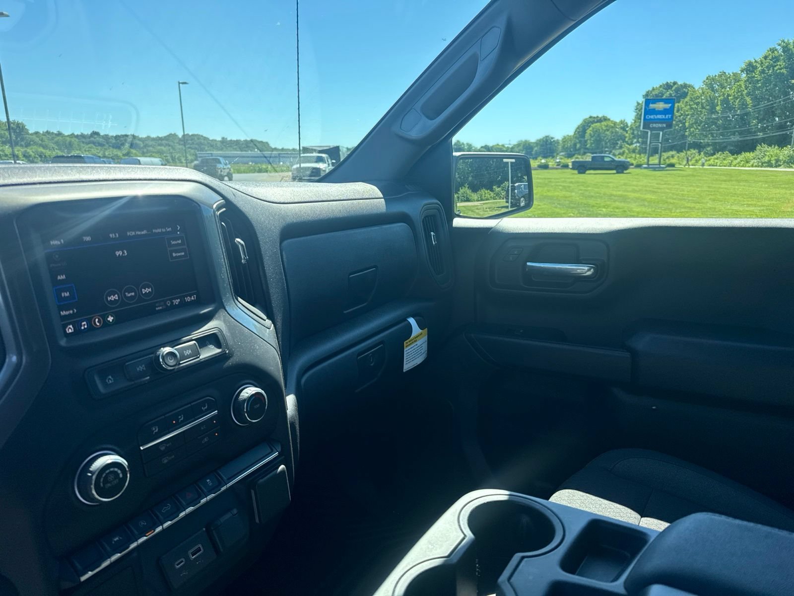 New 2026 Chevrolet Silverado 1500 Custom w/ Turbomax Blackout Package AWD/4WD image 24