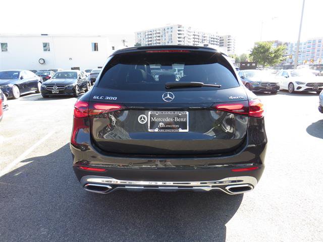 Used 2026 Mercedes-Benz GLC 300 4MATIC image 3