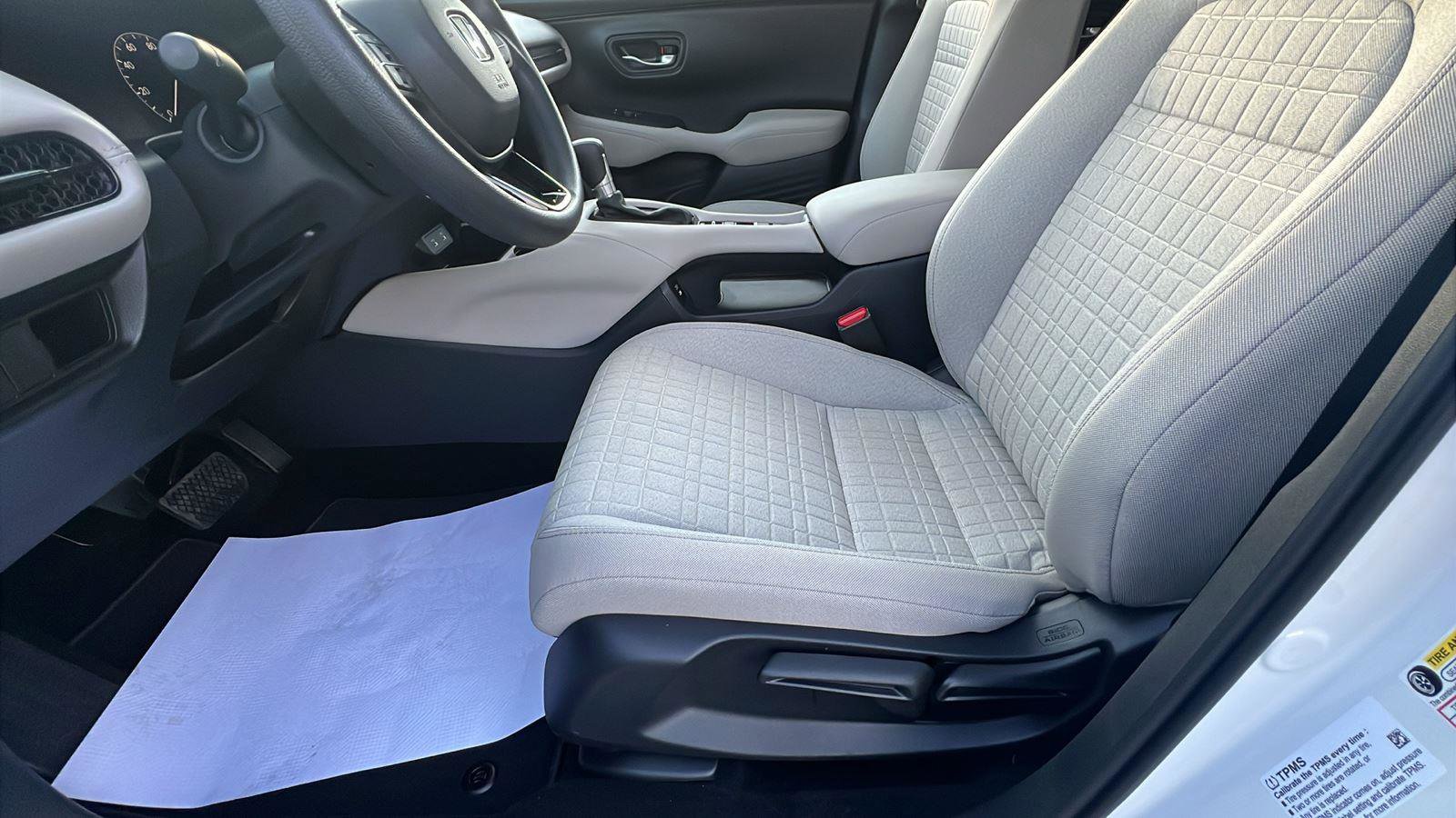 New 2027 Honda HR-V LX image 21