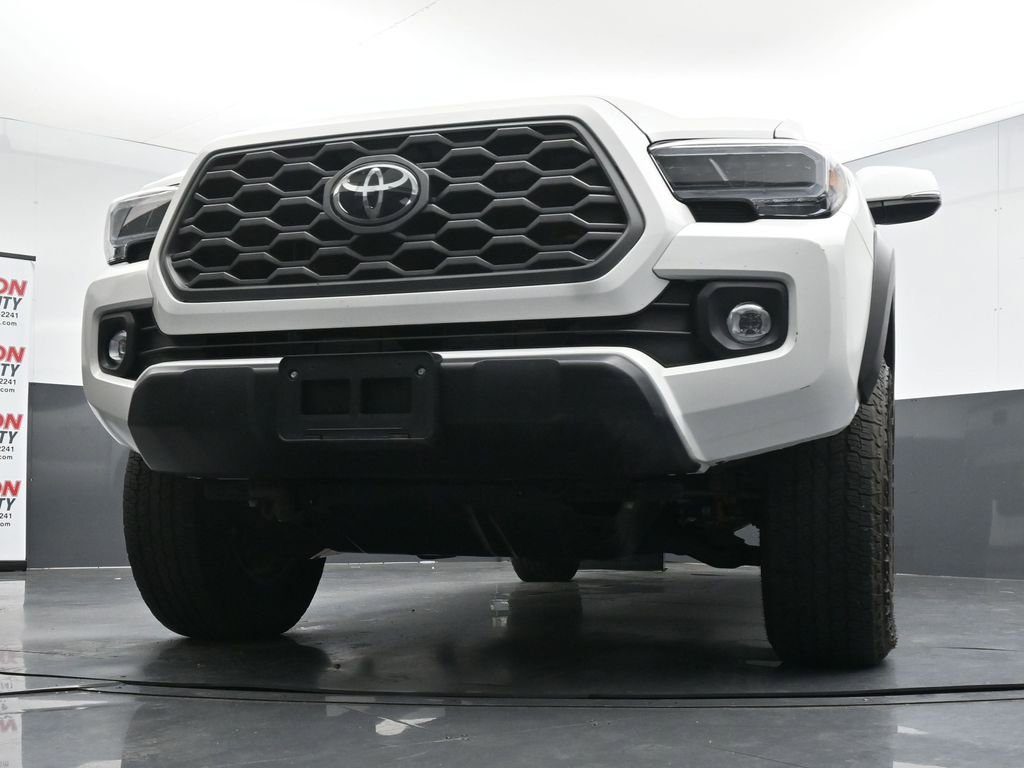 Used 2023 Toyota Tacoma TRD Off-Road AWD/4WD image 34