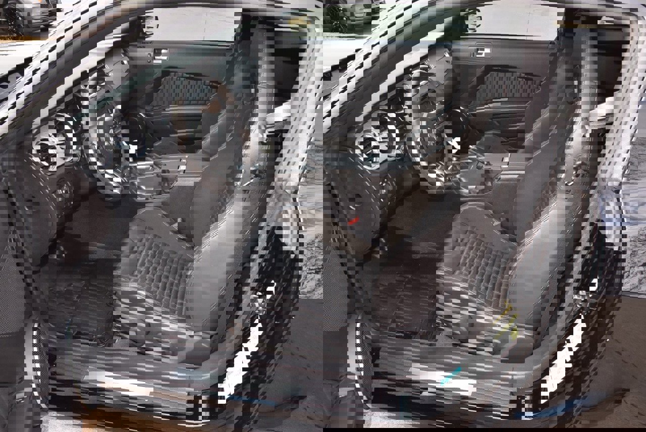 Used 2013 Ford Mustang Shelby GT500 image 30