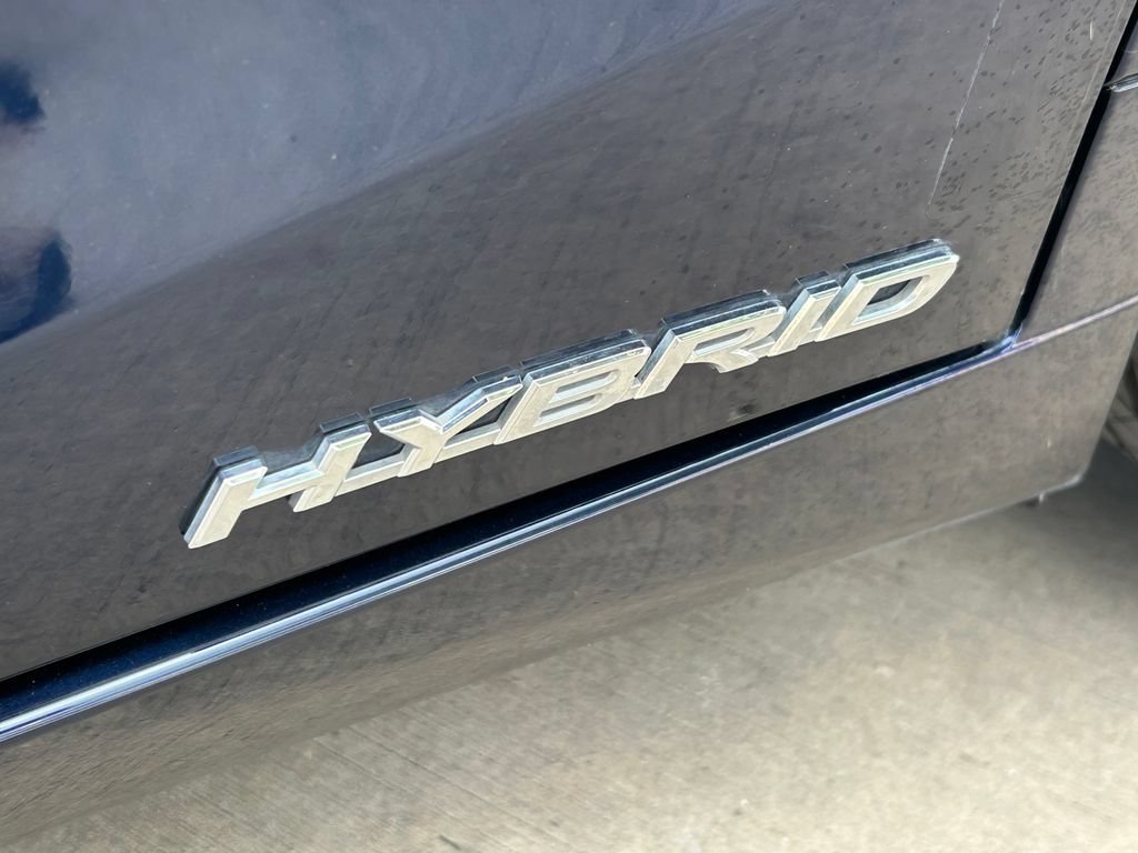 Used 2022 Lexus ES 300h w/ Luxury Package FWD image 15