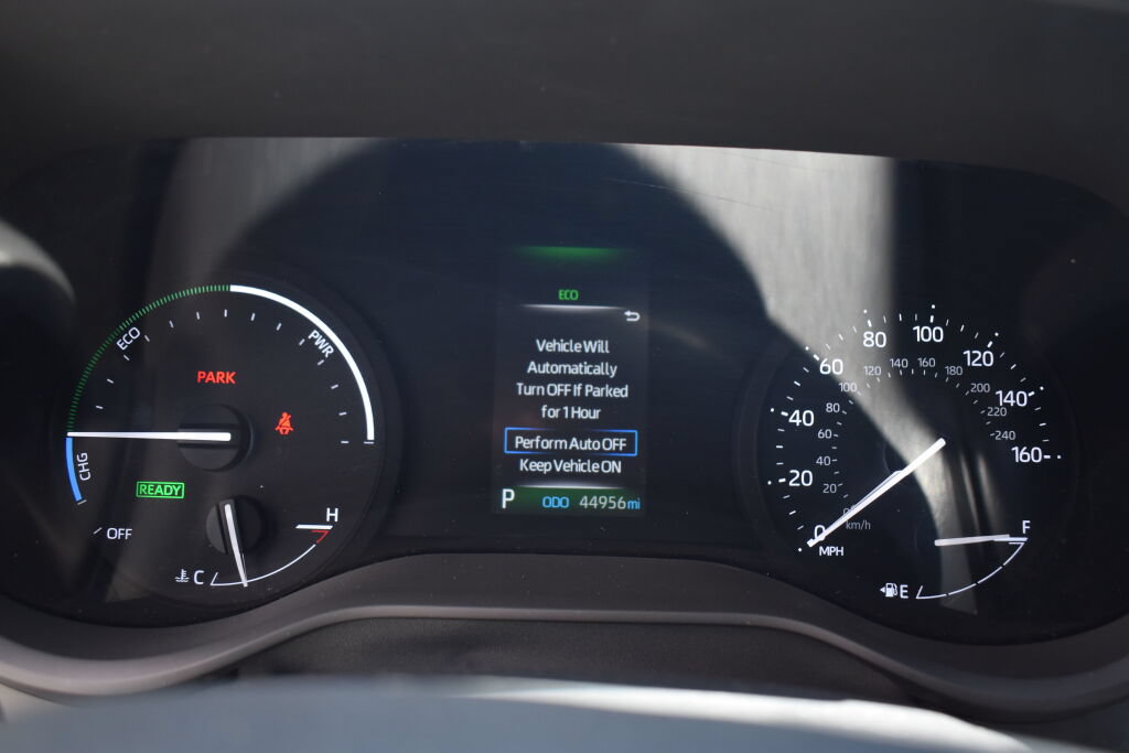 Certified 2024 Toyota Sienna LE AWD/4WD image 10