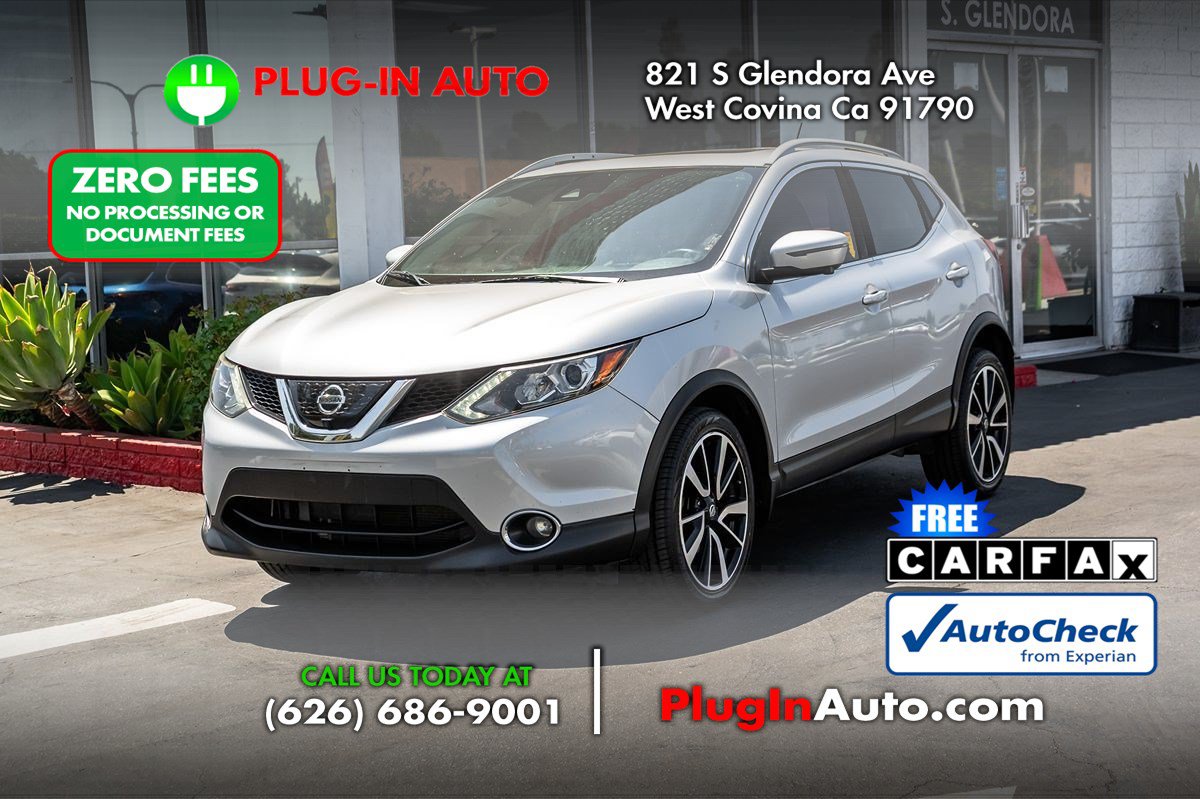 Used 2017 Nissan Rogue Sport SL w/ SL Premium Package