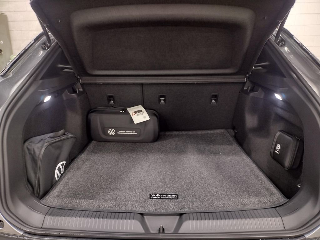 New 2026 Volkswagen ID.4 Pro image 16