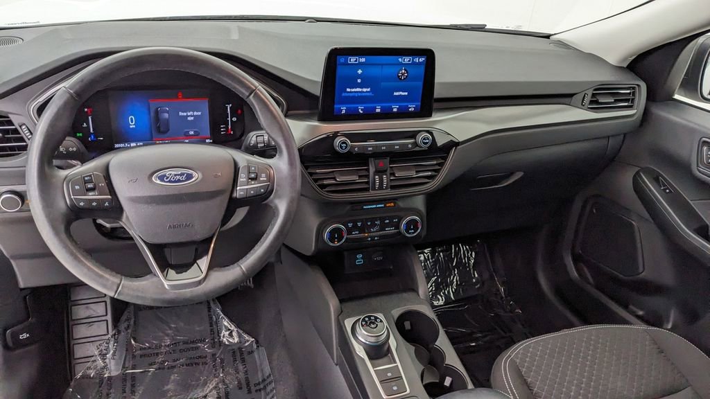 Certified 2023 Ford Escape Active image 3