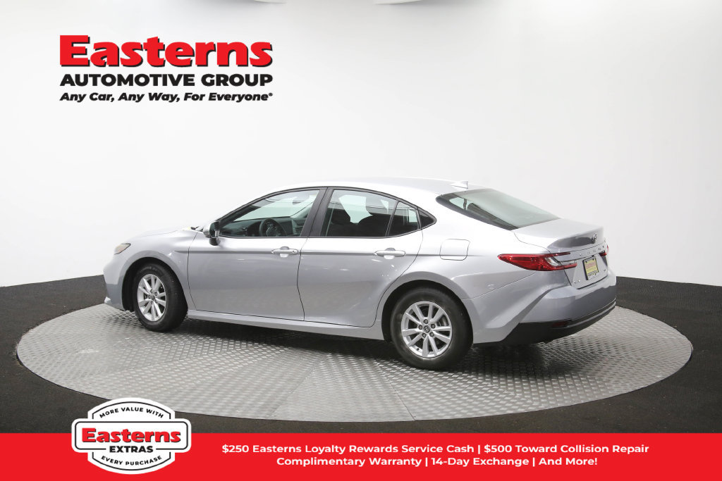 Used 2025 Toyota Camry LE FWD image 63