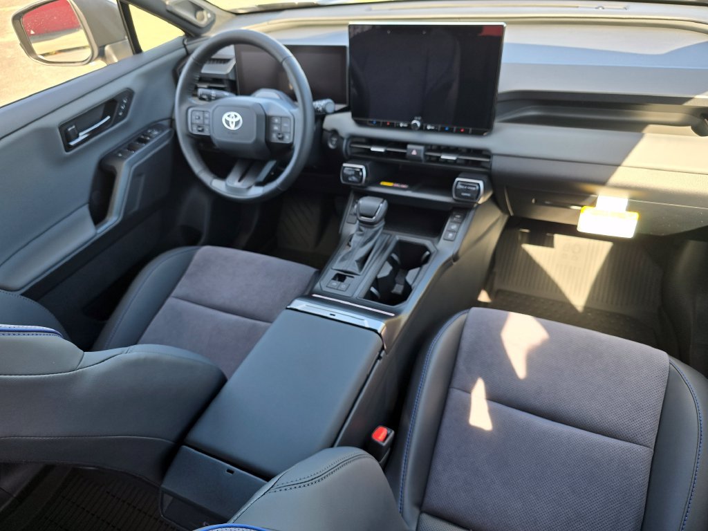 New 2026 Toyota RAV4 XSE AWD/4WD image 24