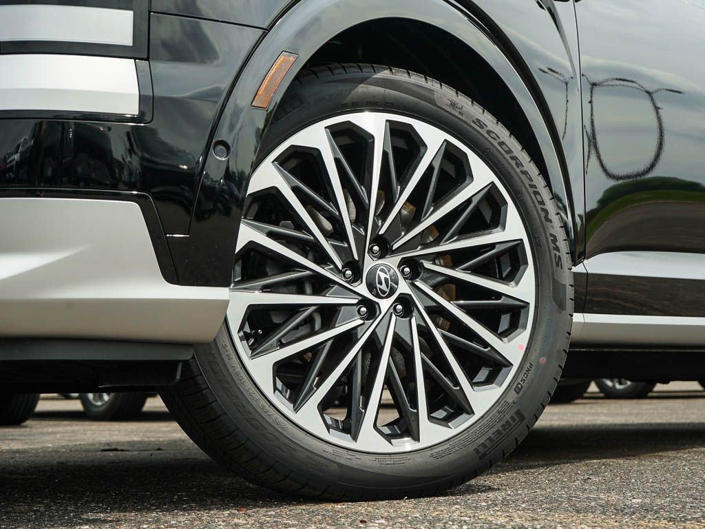 New 2026 Hyundai Palisade Calligraphy AWD/4WD image 6