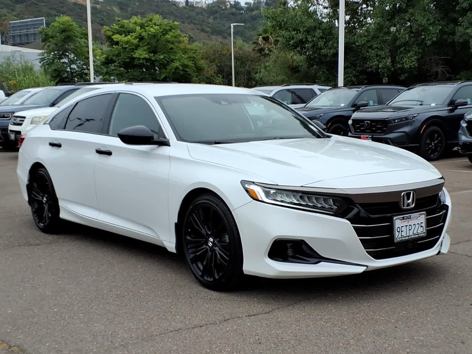 Certified 2022 Honda Accord Sport image 3