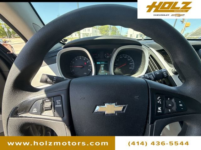 Used 2017 Chevrolet Equinox LS AWD/4WD image 11