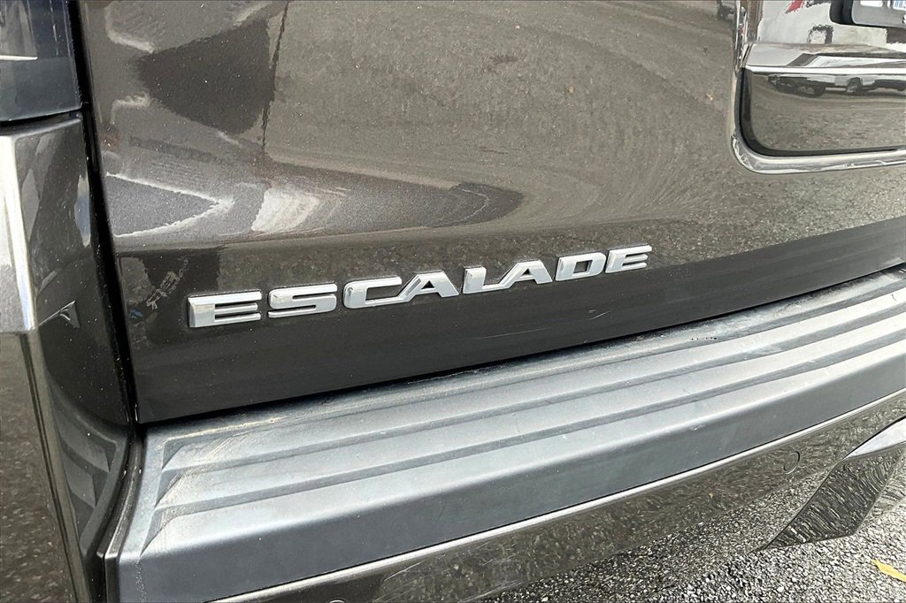 Used 2020 Cadillac Escalade Luxury image 22