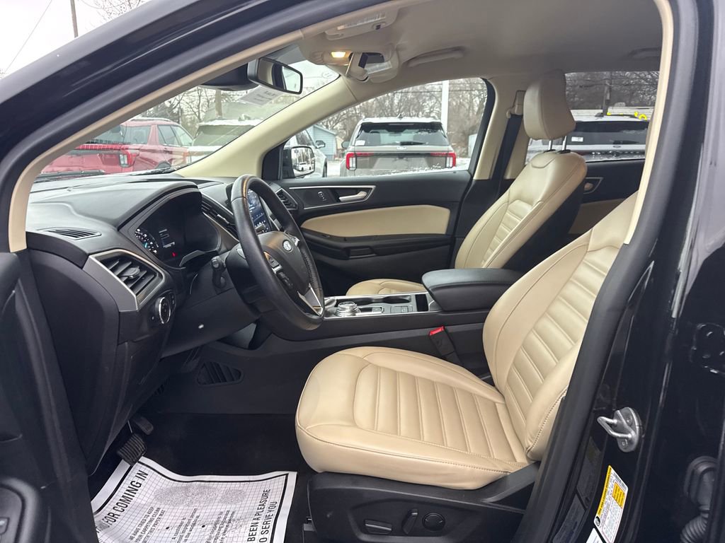 Used 2023 Ford Edge SEL w/ Convenience Package image 23