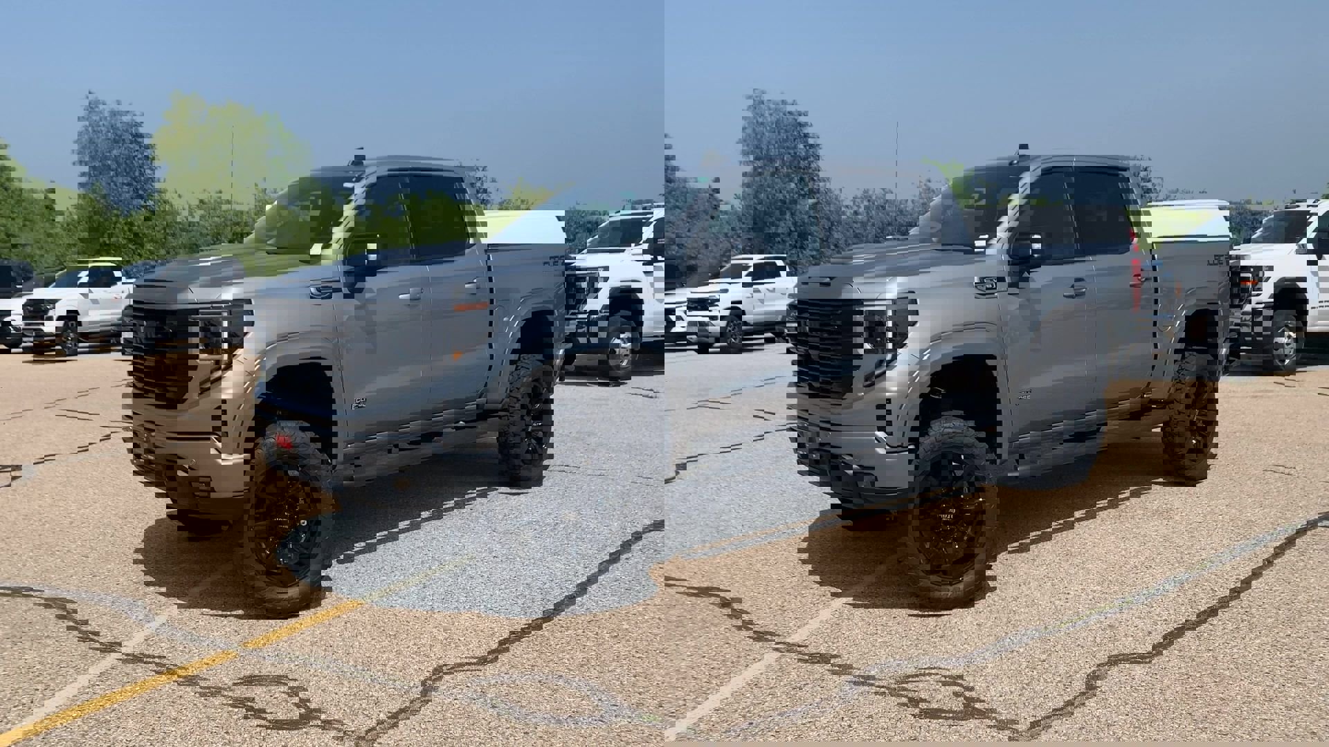 New 2025 GMC Sierra 1500 Elevation w/ Elevation Premium Package AWD/4WD image 28