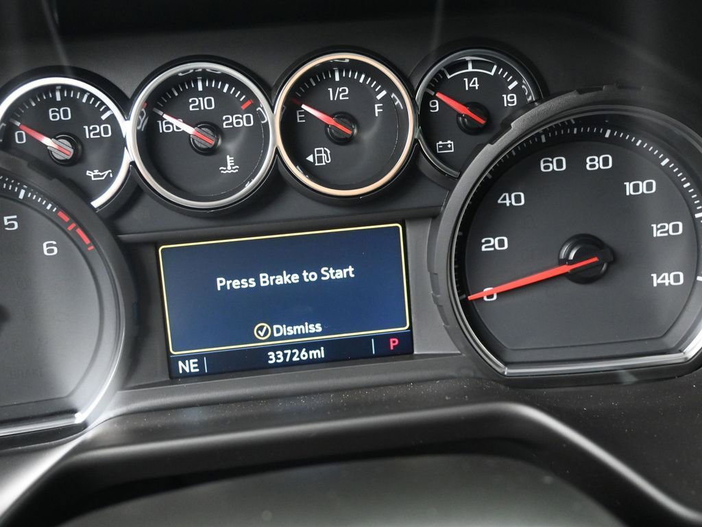 Used 2023 Chevrolet Suburban LS RWD image 11